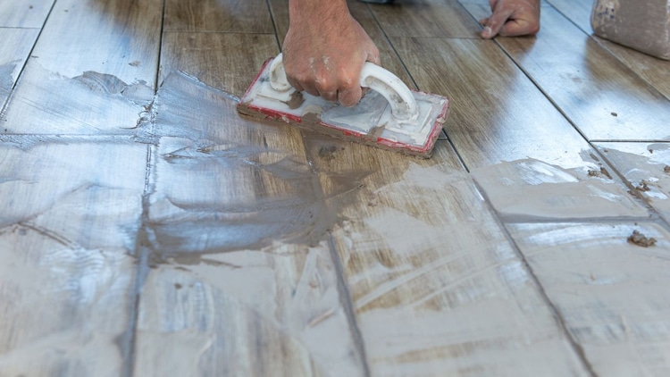 tile regrouting will permanently change your grout color