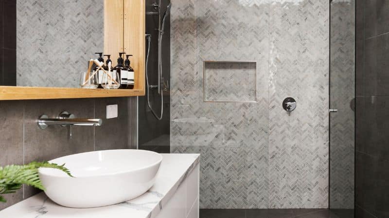 Can you seal grout and tile and the same time?